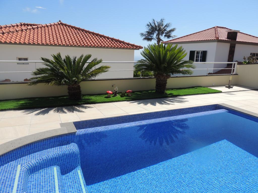 Studio Flat With Pool Фуншал Номер фото